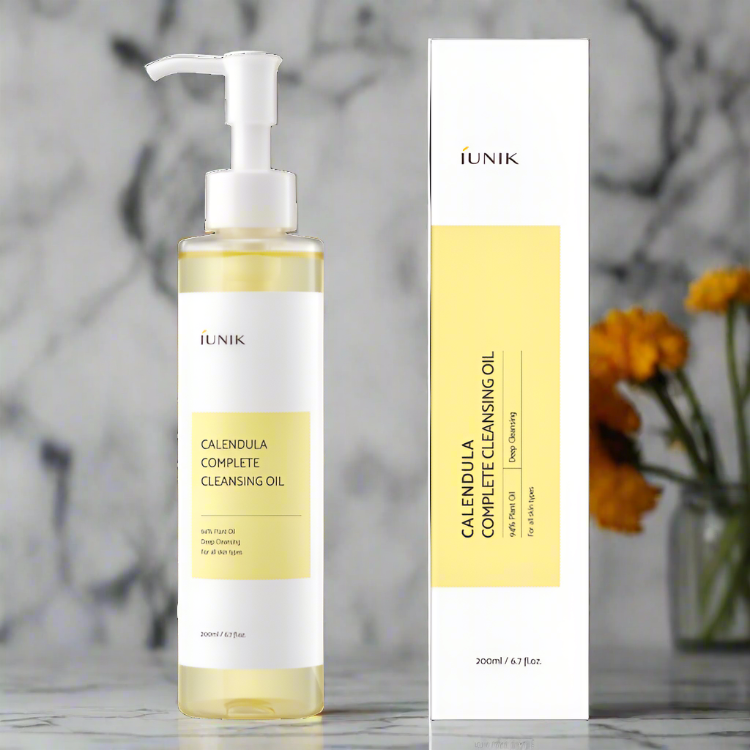 IUNIK: Calendula Complete Cleansing Oil 200 ml